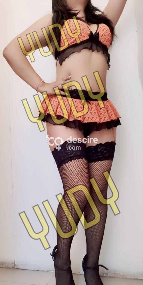 200 bs 1 hora hermosa delgada muy bonita tengo mi departamento privado mi vida