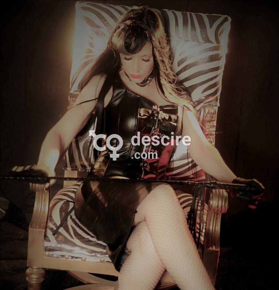 MISTRESS PROFESIONAL ESPAÑOLA FEMDOM BDSM