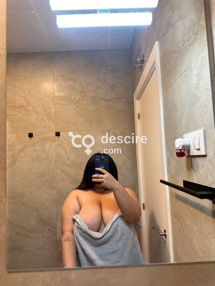 Morena ardiente tetona 24 hora EN MADRID