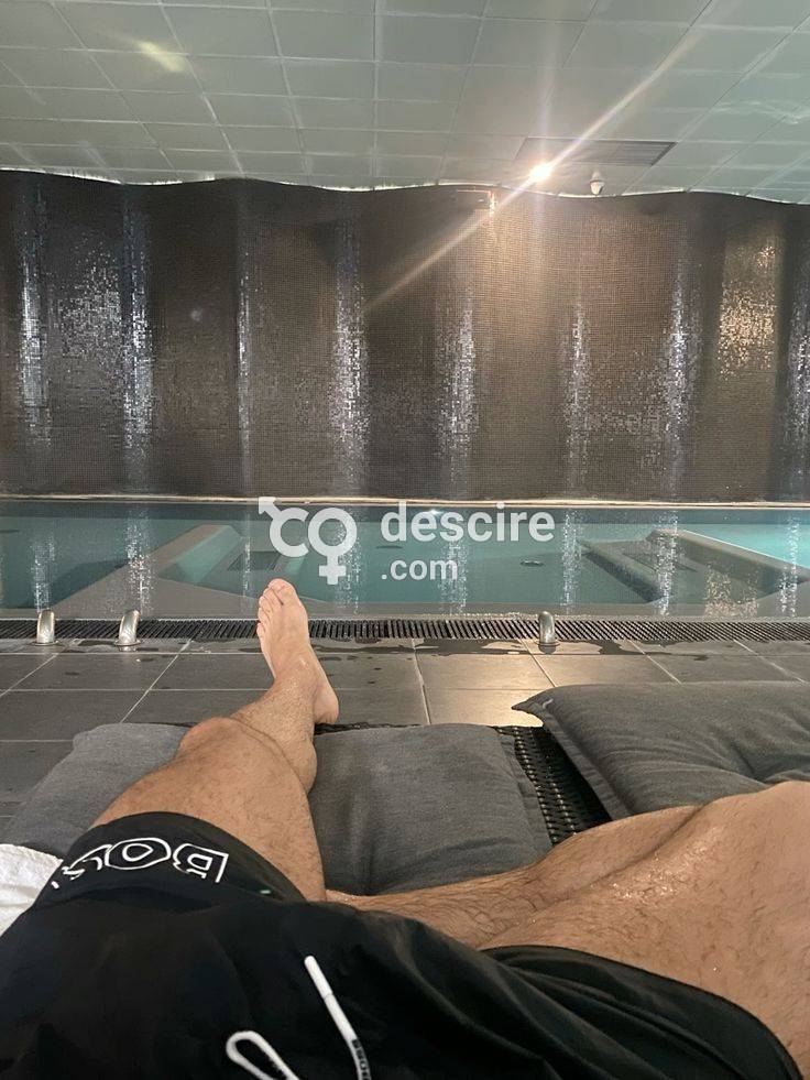 Acompañante para damas de alto perfil... les cumplo su fantasía...