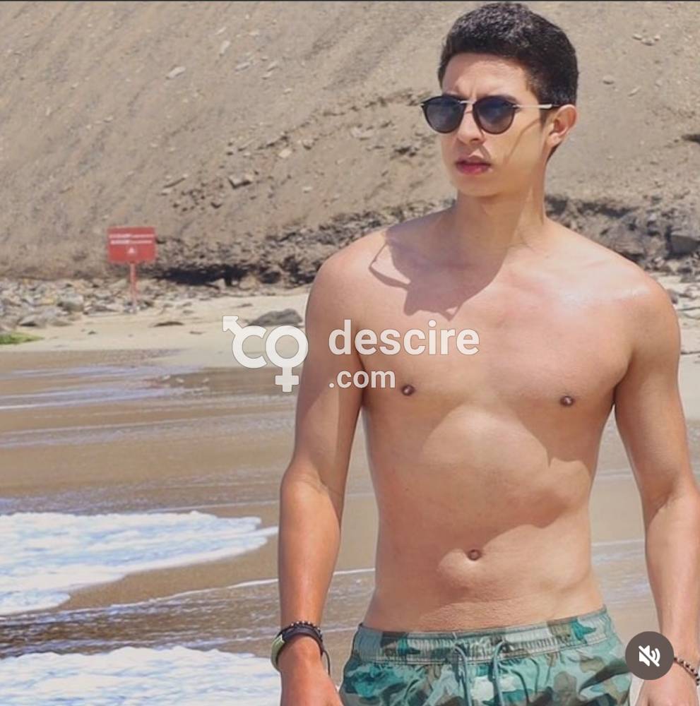 LATINO JOVEN MATEO FIESTERO Y CALIENTE