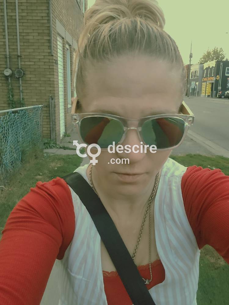 Available car calls out calls only very experienced lets play