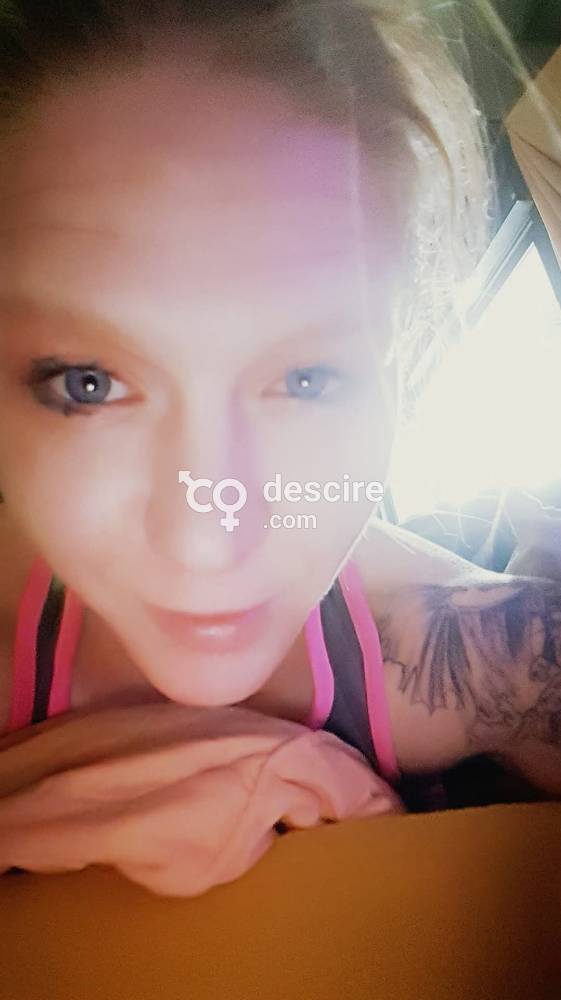 Available car calls out calls only very experienced lets play