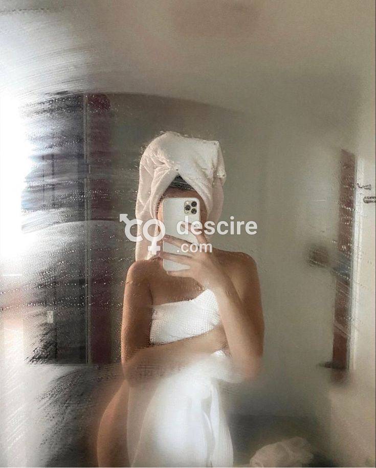 Dama de compania/ Escort