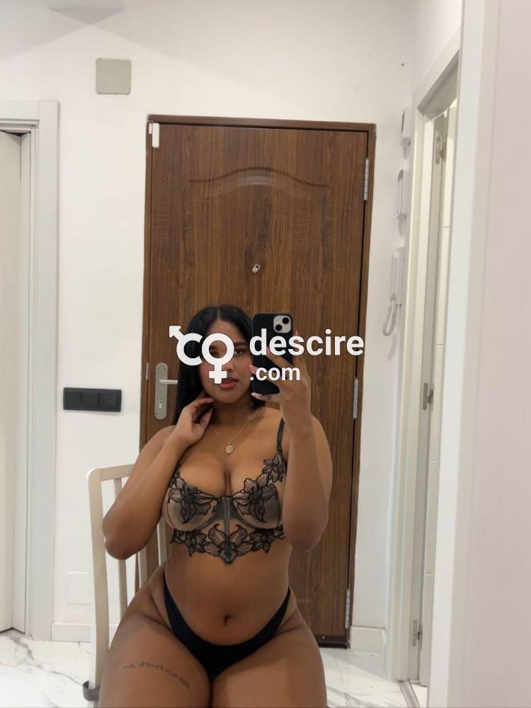 VENEZOLANA CULONA ANAL Y VAGINAL