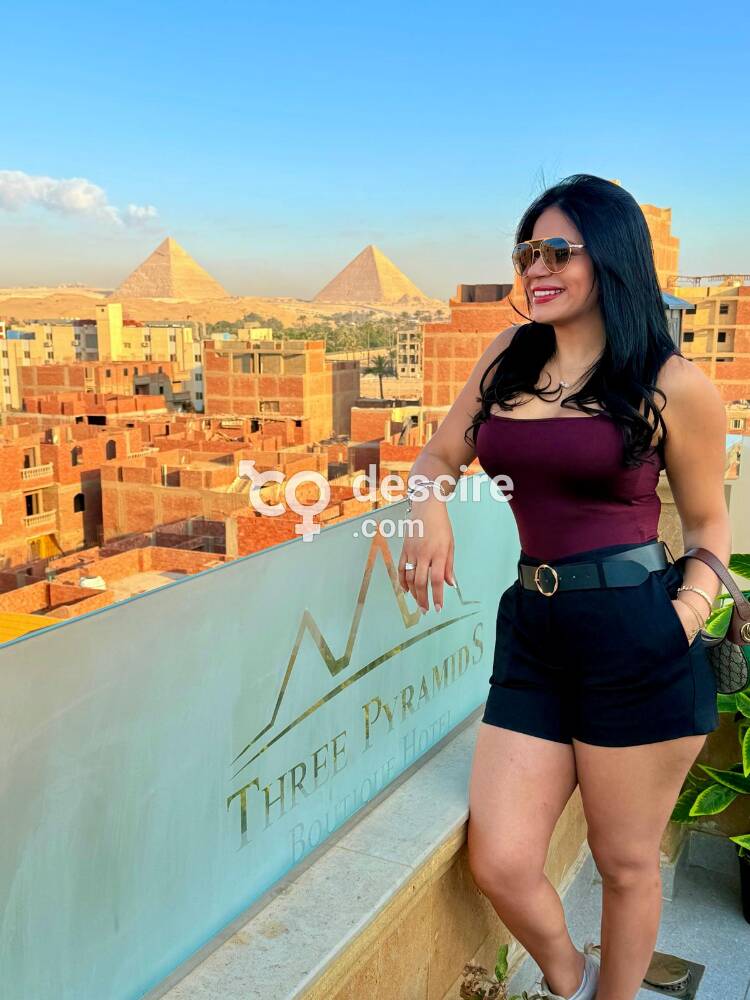 VENEZOLANA MORENAZA 24H