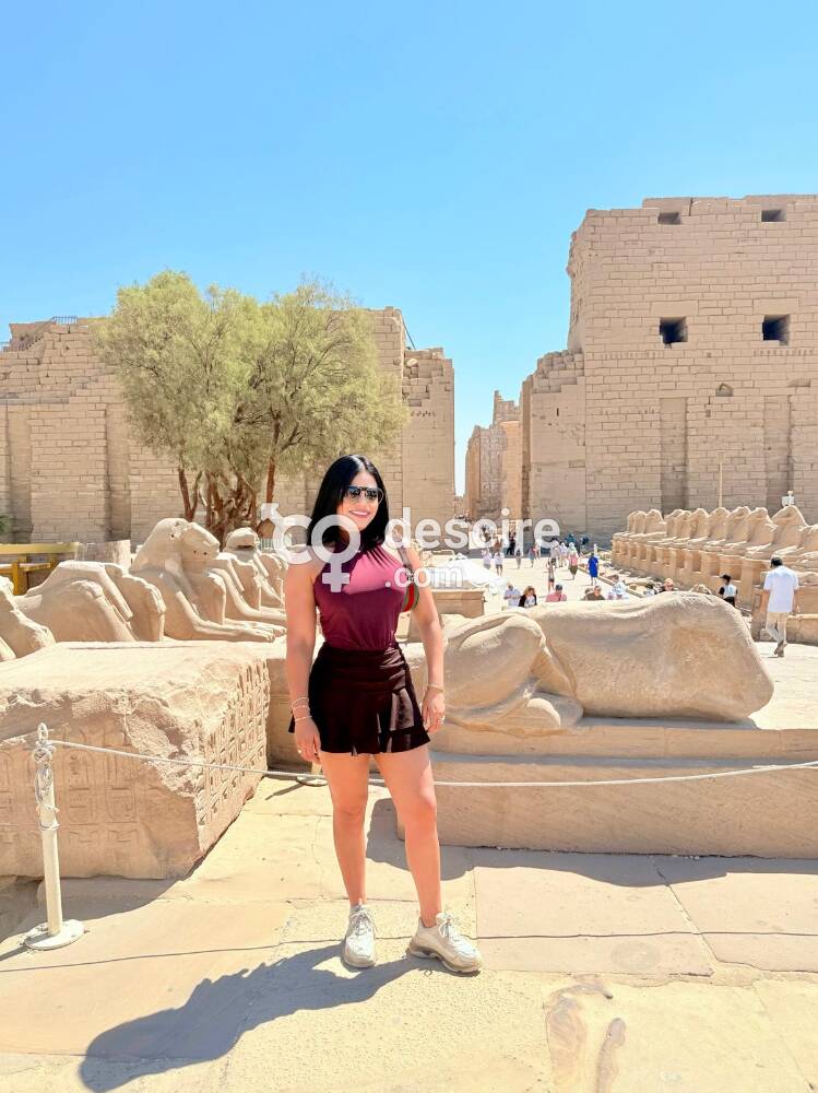 VENEZOLANA MORENAZA 24H