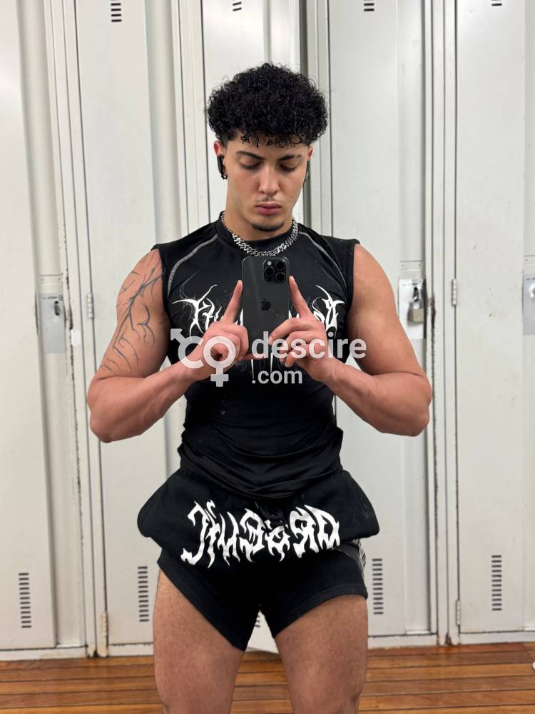 nd my porn hub. My Instagram is. Mkhr_14_ text me my