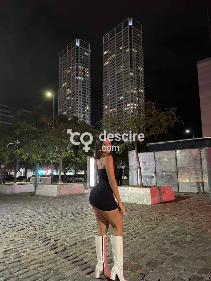 Soy Pamela. Me encanta sexo duro soy muy calentona me encanta el trío