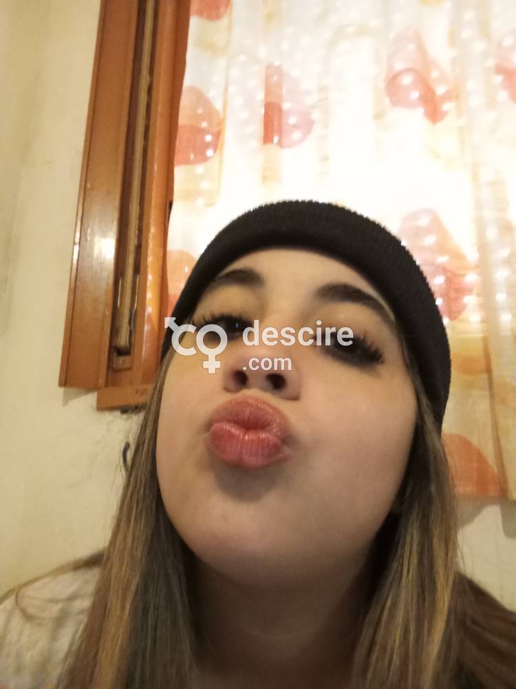 Vení a conocer a la pendeja de +18 . Que te va a hacer calentar y sacar la lechita 🤤🤤😏❤️