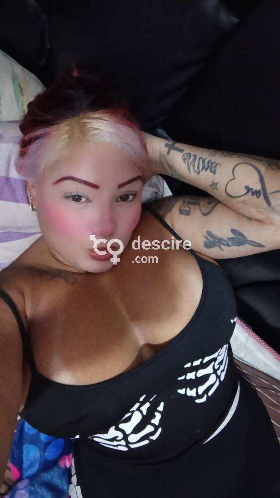 Pelo rojo súper dotada por pocos días en Caracas