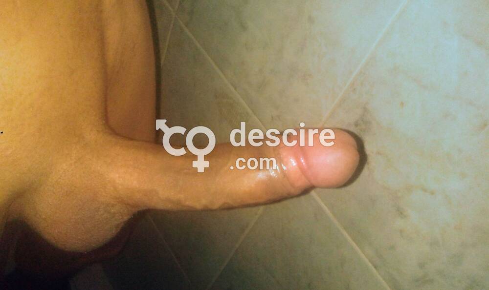 Hombre Maduro disponible para Damas y Parejas