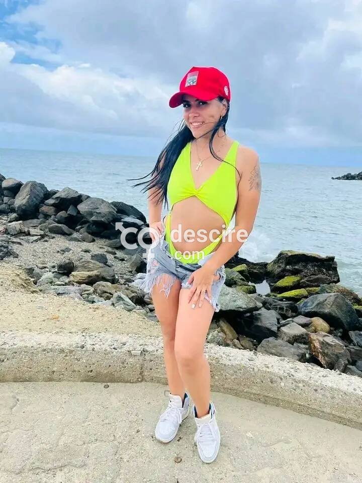 Carolina la niña sexy