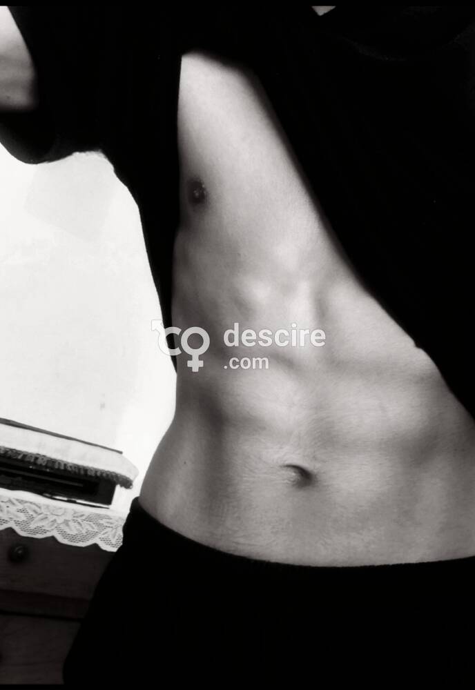 Alguna MUJER para pasar Halloween teniendo sexo?