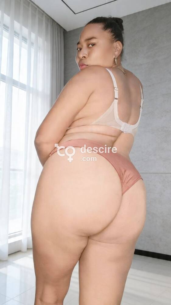 DAME TODA ESA LECHITA DELICIOSA MIENTRAS TE LA JALAS MIRANDOME - Mexico - México