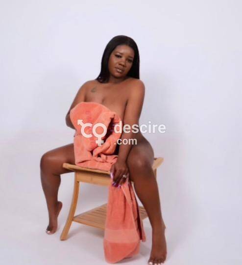 New In Town ✨Where Class Meets Comfort ✨Let Me Ease Your Mind 💫