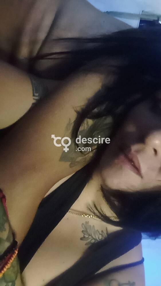 Soy tu MILF ARDIENTE Y SEDIE TA DE PLACER, QUIERO VACIARTE CON MIS NALGAS EN TU PANTALLA.