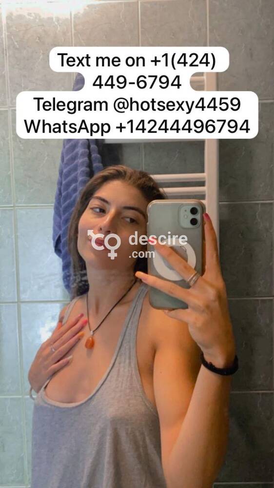 CHECK MY PICTURES FOR CONTACT,  WANNA FUCK? I’M AVAILABLE FOR INCALL &OUTCALL , CAR DATE . HOT CAROLINE ❤️