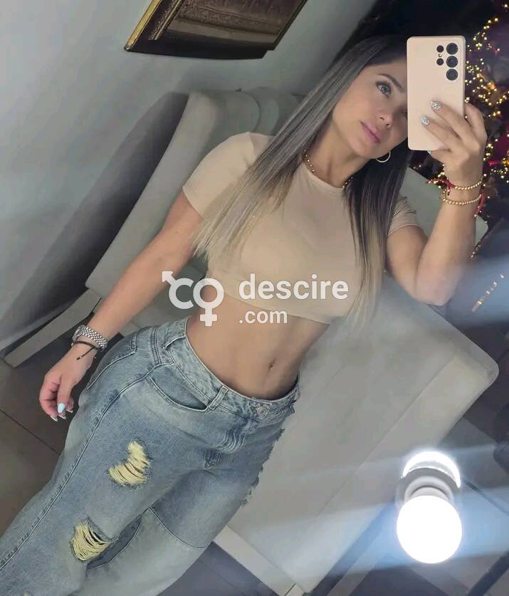 Hola yo soy una mujer sencilla agradable cariñosa y espectacular estará mis amores soy mujer prepago