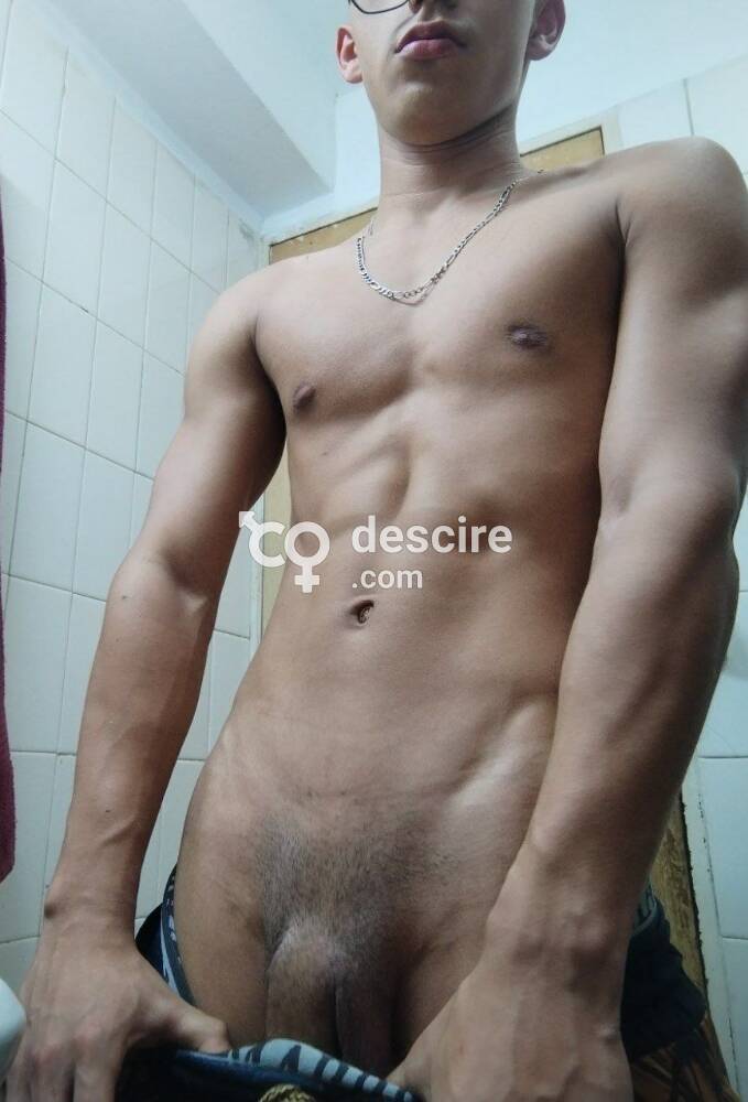 Joven hetero disponible para complacer - Caracas - Venezuela