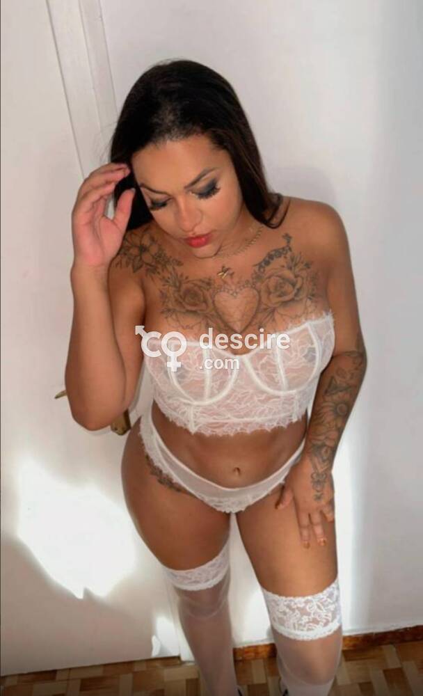 Hete Thaise masseuse met geweldige borsten en billen - Amsterdam - Nederland