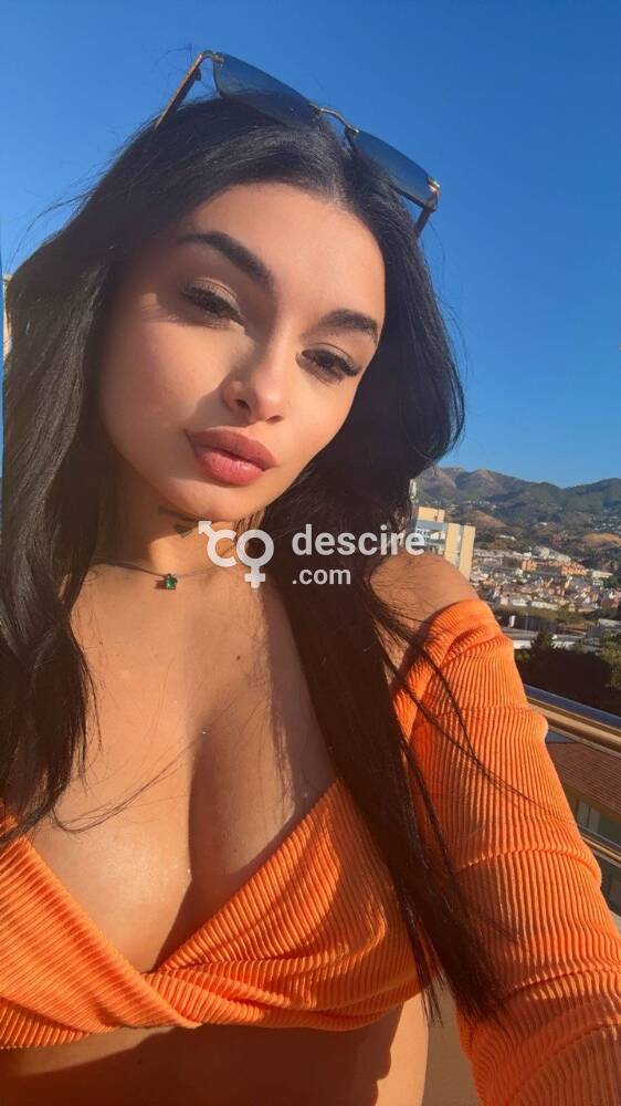 TU CHICA IDEAL - Almendralejo - España