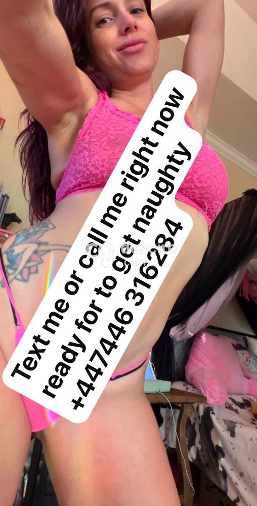 Hosting and massage with happy ending involve - Leeds - United Kingdom