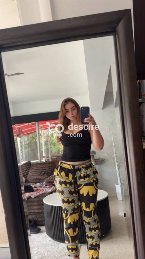 I'm available here in derby - Derby - United Kingdom