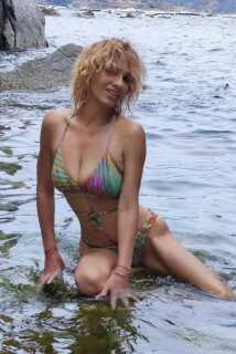 Mirian milf delgadita escort rubia