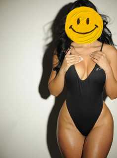 Quieres tenerme en tu cama está noche