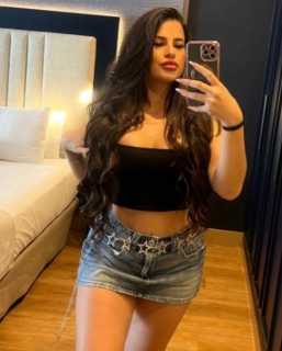 Mónica reina del griego y del frances