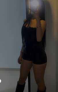 La compañera perfecta para noches de pasión, juegos prohibidos y momentos inolvidables.