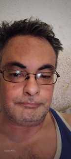 Moisés casado de Gandia busca mujeres de Gandia o la safor para sexo sin compromiso y salir de fies...