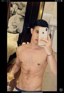 LATINO JOVEN MATEO FIESTERO Y CALIENTE