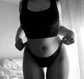 🔐 **Discreción y placer asegurados.** ¿Te atreves a conocerme? 😉