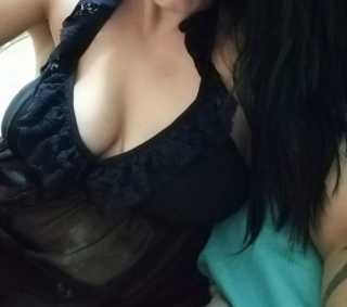 Hola bb, soy Jhesenia 💕💦