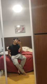 Chico busca buscas para complacer en todo