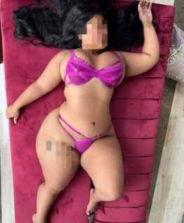 Horny chubby girl eager for cocks