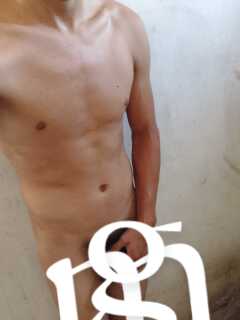 Hola me llamo Daniel Soy de yácuiba y estoy en Santa cruz