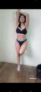 Soy dama de compañía universitaria