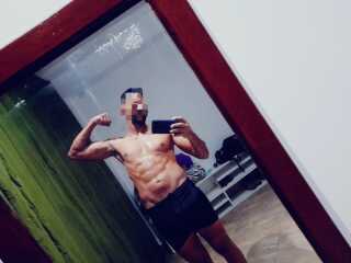 RENE TU MACHO LECHERO